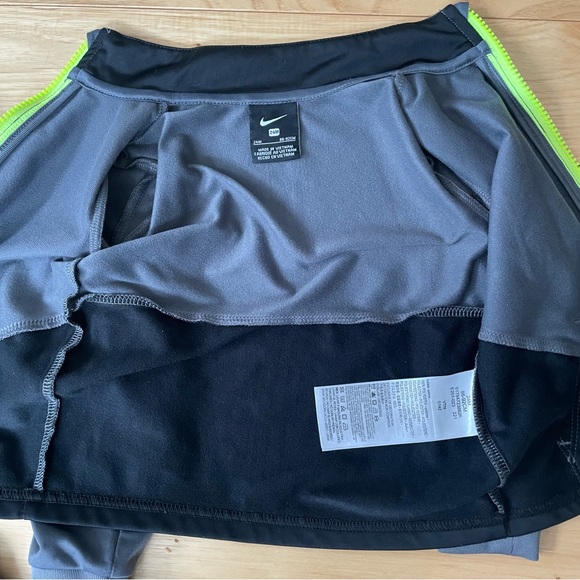 Lot of Toddler Nike Tracksuits - Picture 3 of 14